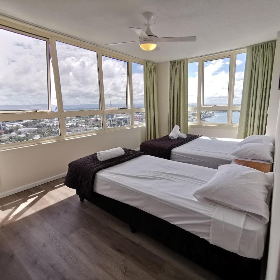 Condor Apartments By Gold Coast Premium ภายนอก รูปภาพ