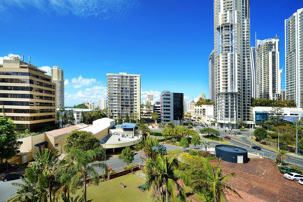 Condor Apartments By Gold Coast Premium ภายนอก รูปภาพ